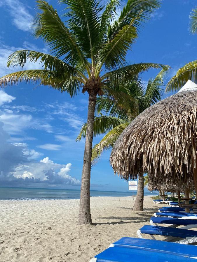 Aparthotel Playa Caracol Chame Esterno foto